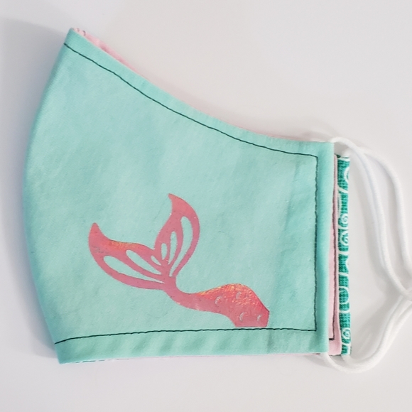 Kid's Face Mask - Mermaid Sunrise 🧜‍♀️ - Picture 4 of 5